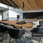Black Summit Boutique Appartement *