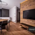 Black Summit Boutique Appartement *