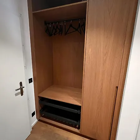 Black Summit Boutique Appartement *