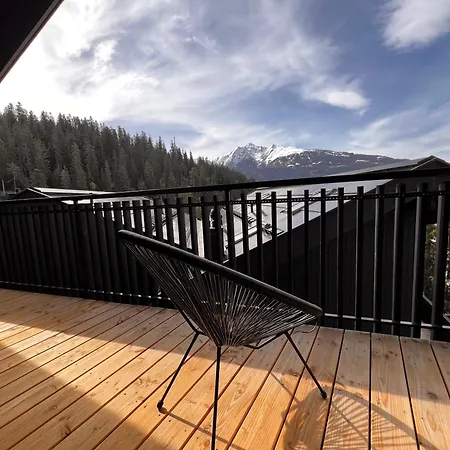 Black Summit Boutique Appartement *