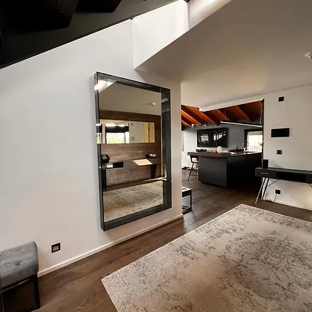 Apartment Black Summit Boutique *