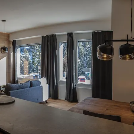 Black Summit Boutique Apartment Laax