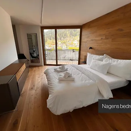 Black Summit Boutique