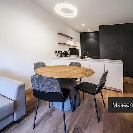 Black Summit Boutique Apartamento Laax
