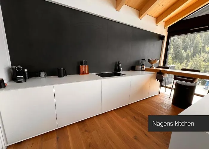 Black Summit Boutique Appartement *