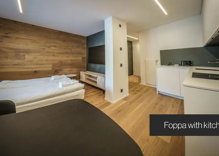 Black Summit Boutique * Laax