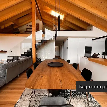 Black Summit Boutique