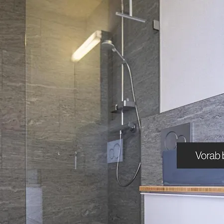 Black Summit Boutique