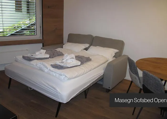 Black Summit Boutique